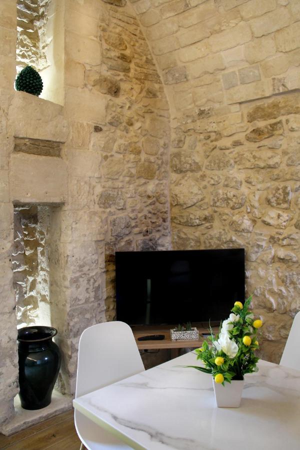 Acanto -Viaggio Barocco Ragusa Buitenkant foto